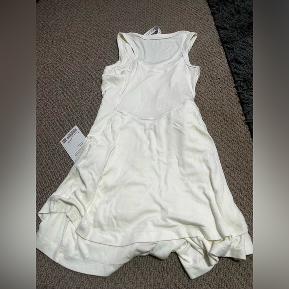 Lululemon | Modal Wrap Romper 4” Size 6 Lemon Sorbet - Picture 9 of 11